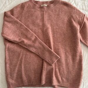 Legendary Outfitter Dusty Rose Crew Neck Sweater